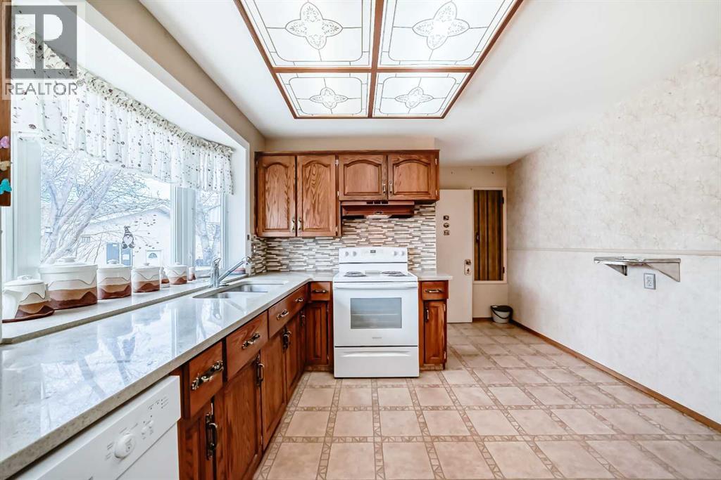 165 Marbrooke Circle NE - 9