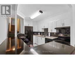 403 - 11 Wincott Drive, Toronto, ON M9R2R9 Photo 11