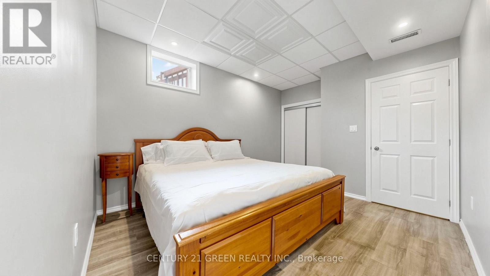 7849 HOPTREE ROAD - 37