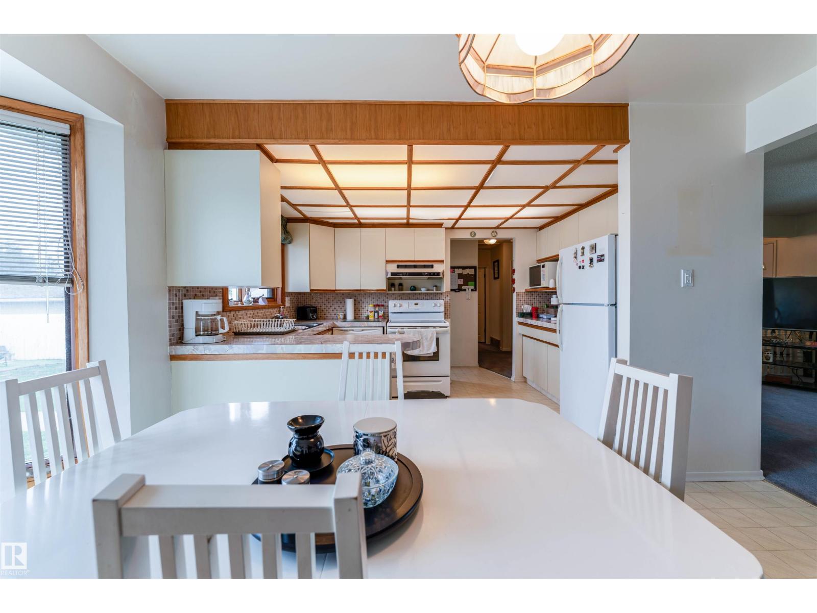 13231 74 ST NW - 16