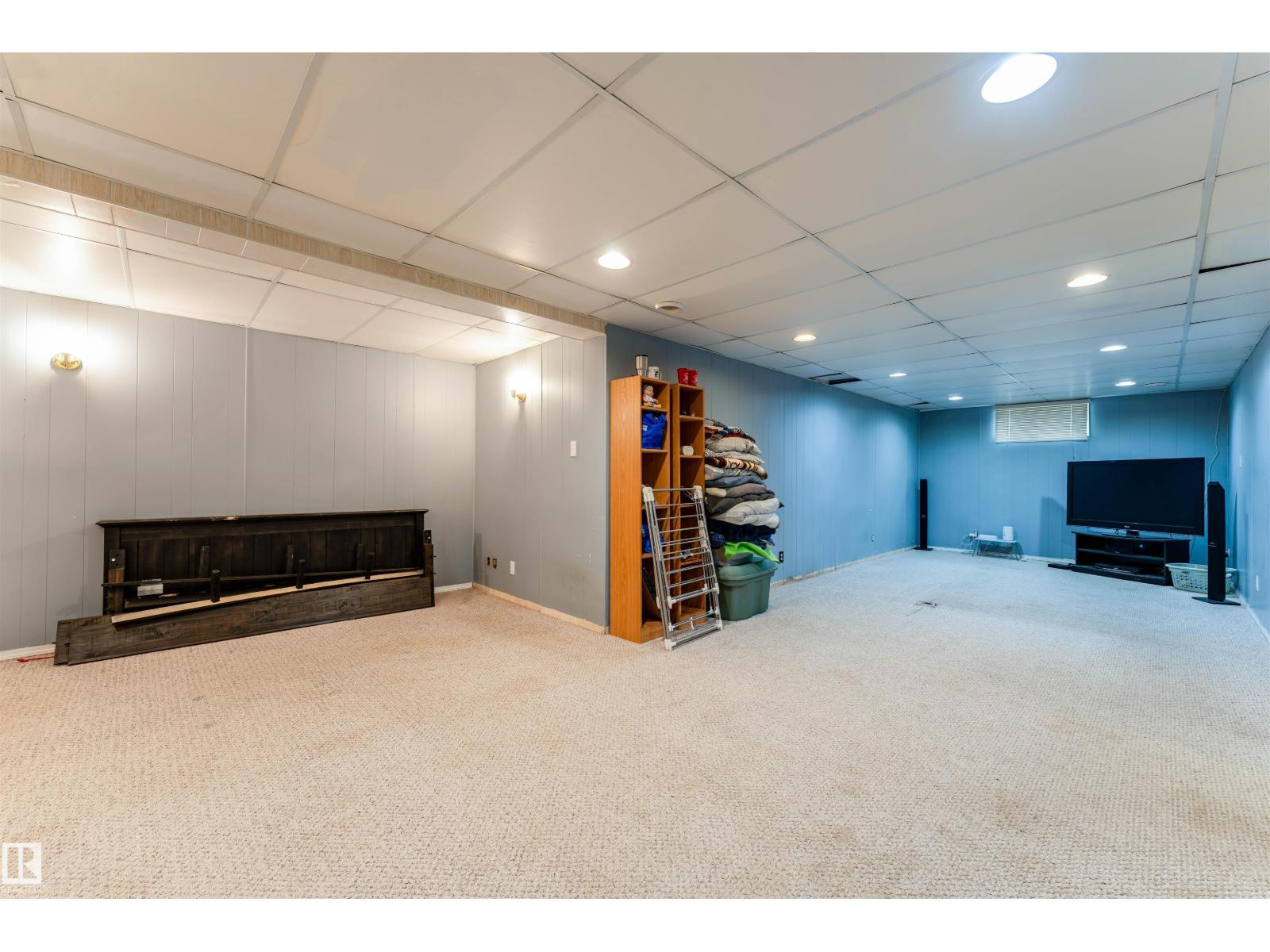 13231 74 ST NW - 38
