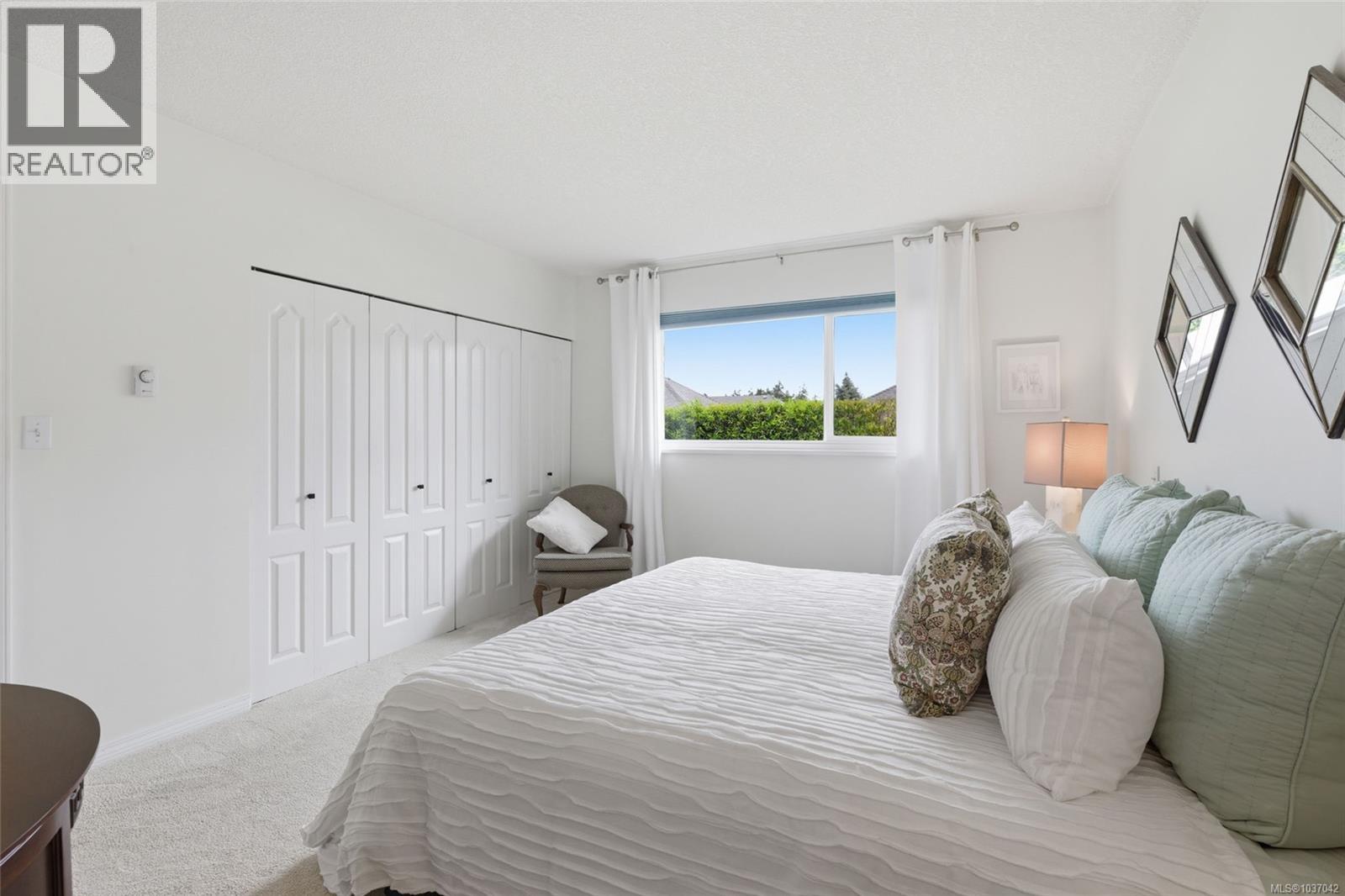 #112 635 Blenkin Ave - 28
