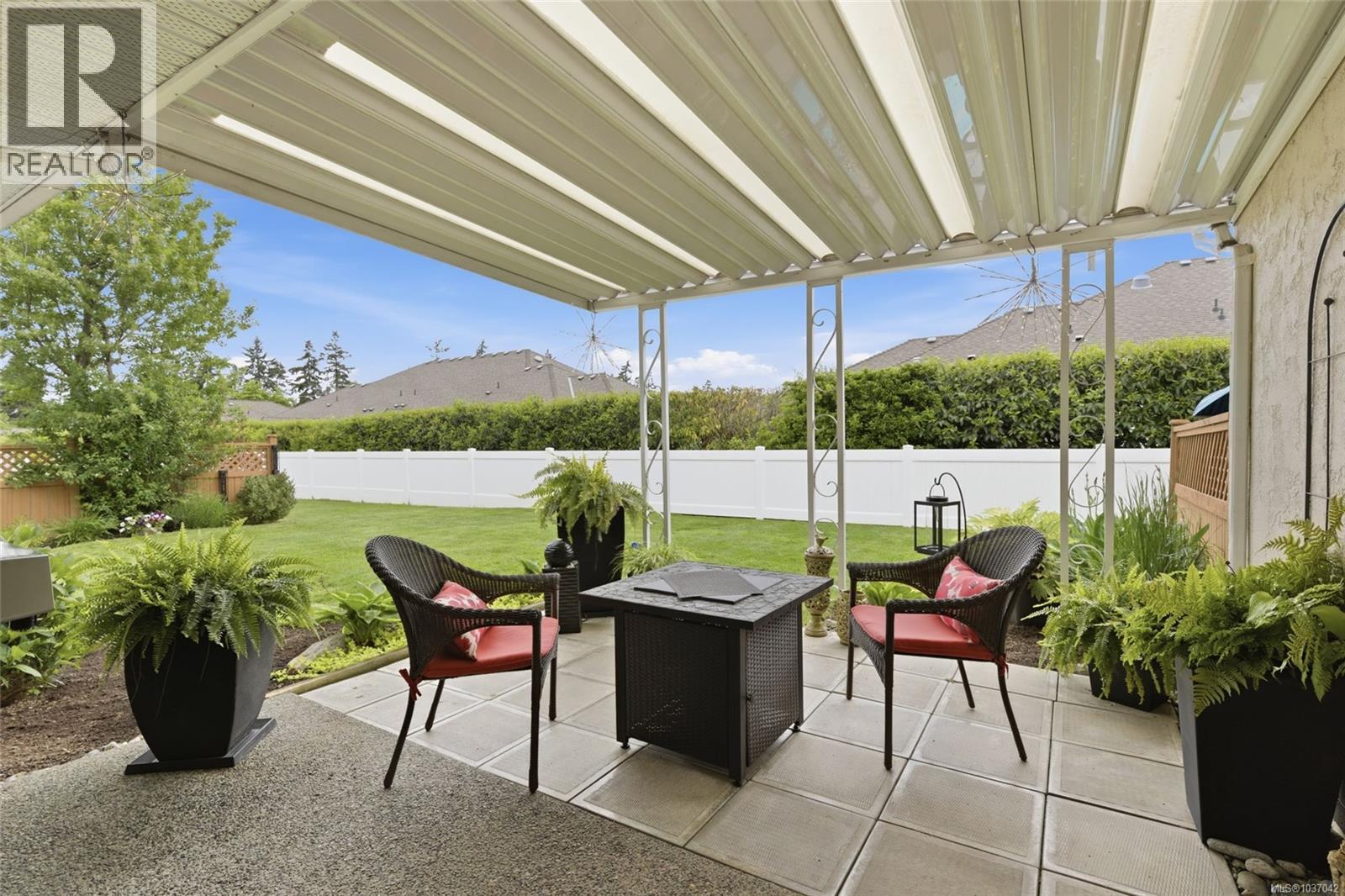 #112 635 Blenkin Ave - 35