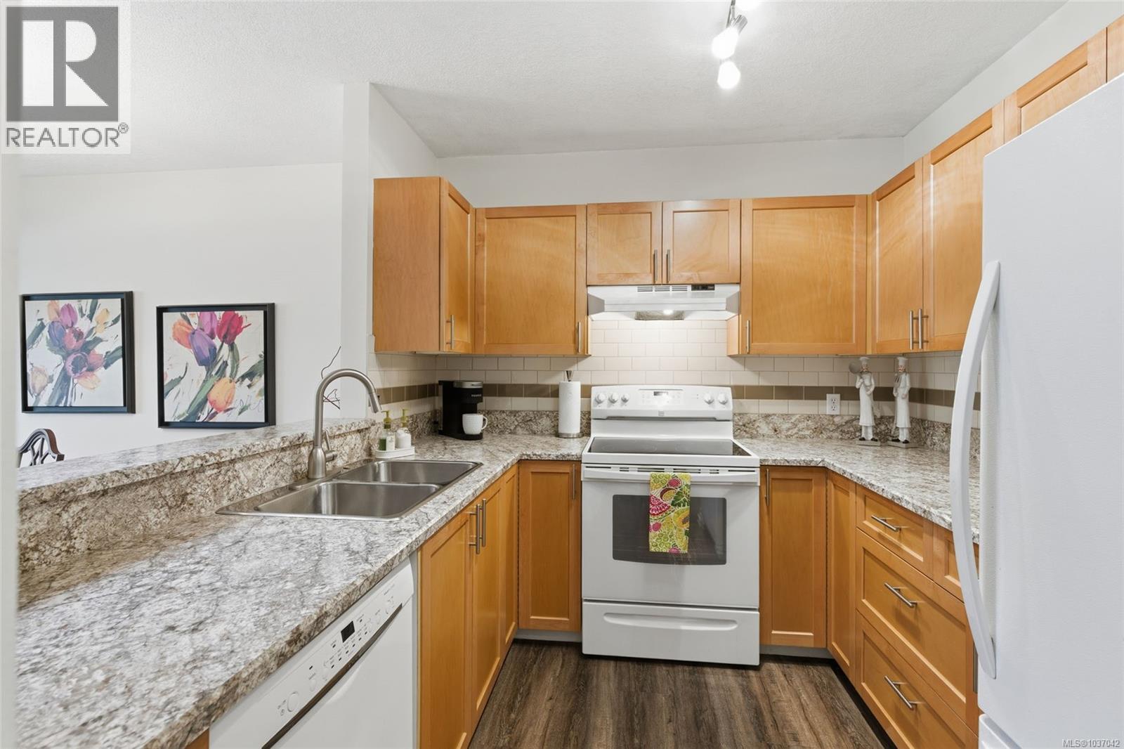 #112 635 Blenkin Ave - 14