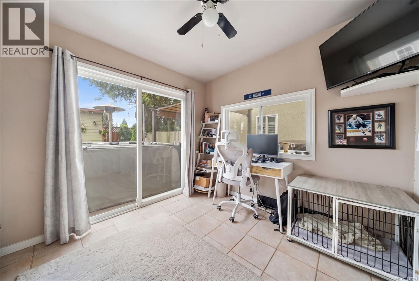 2738 Whitehead Pl - 10