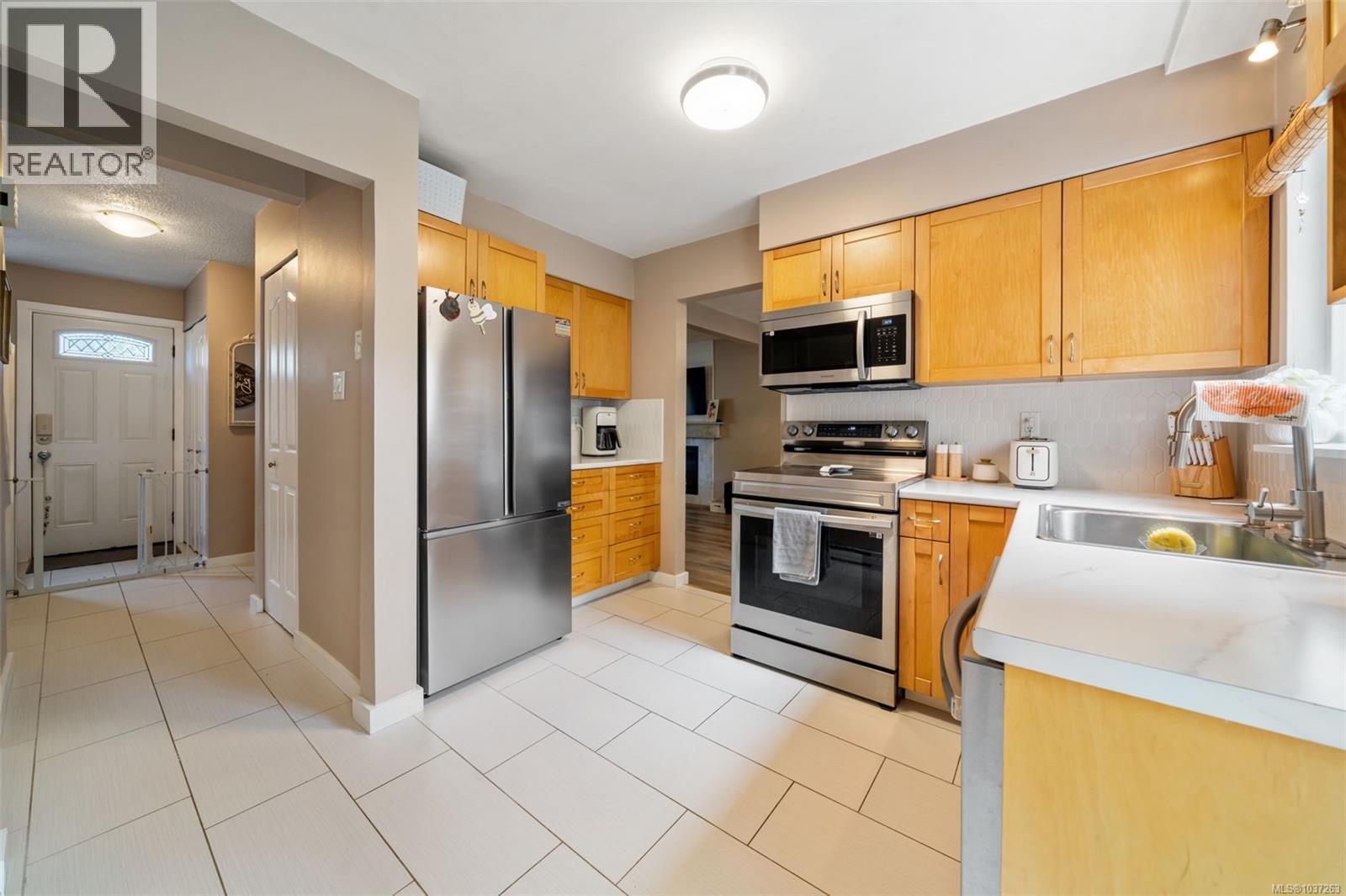 2738 Whitehead Pl - 12