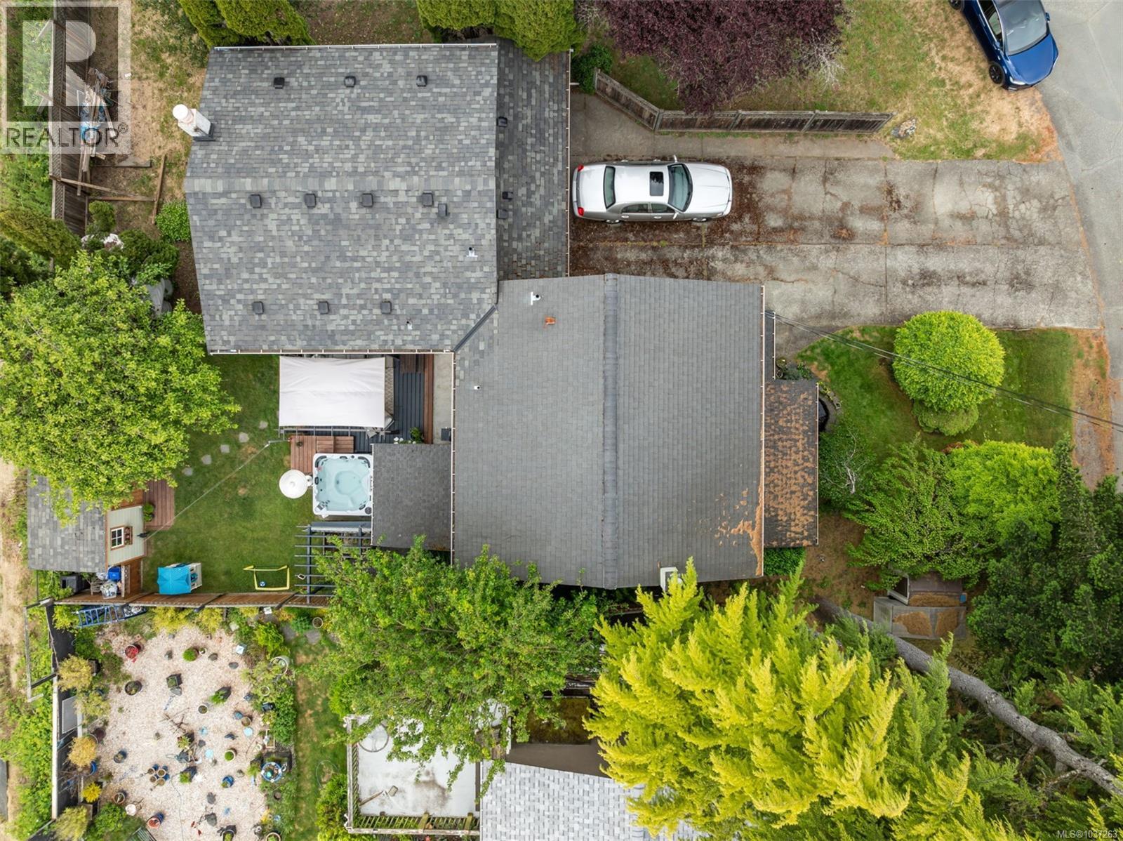 2738 Whitehead Pl - 41