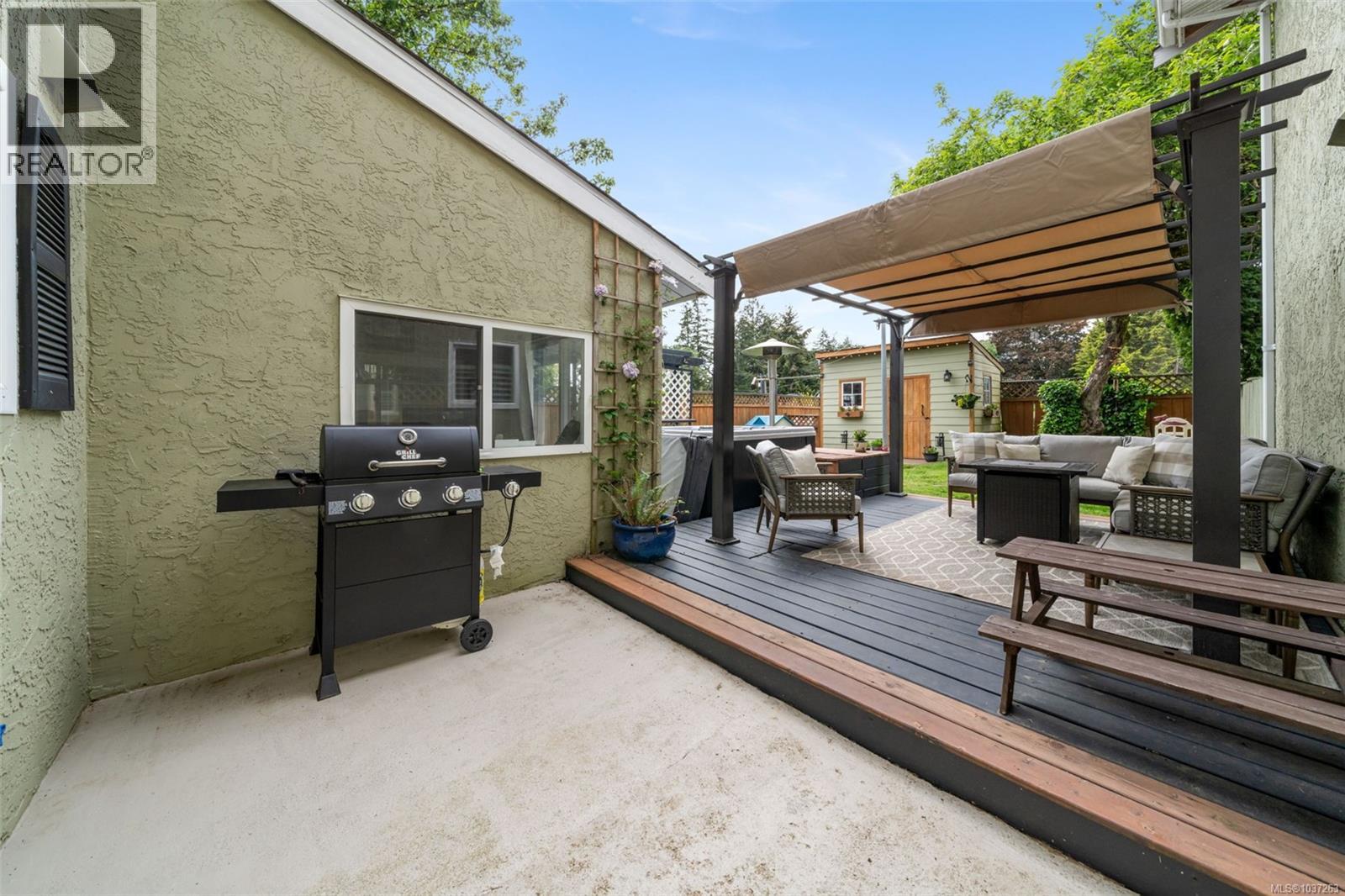 2738 Whitehead Pl - 22