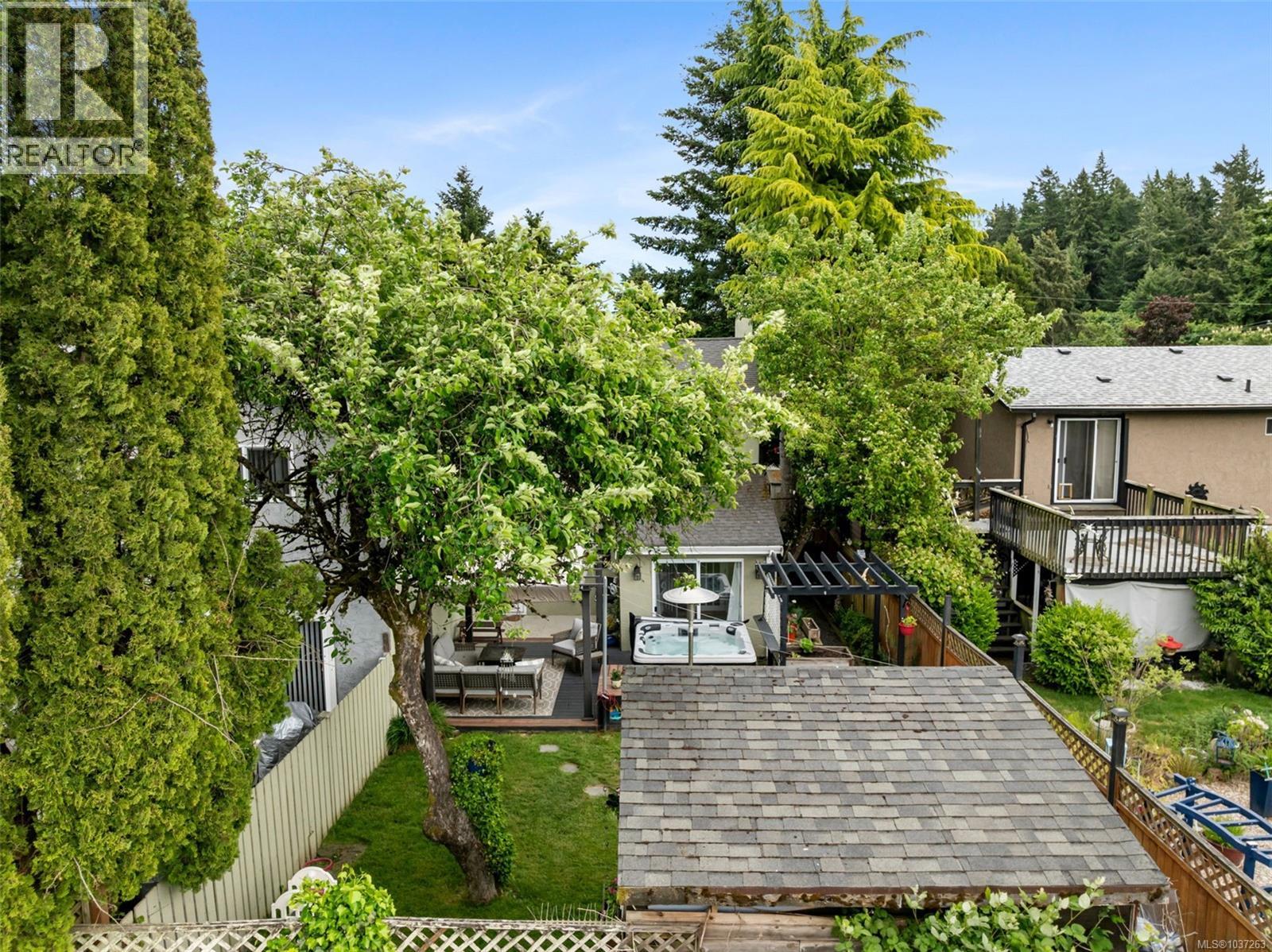 2738 Whitehead Pl - 39