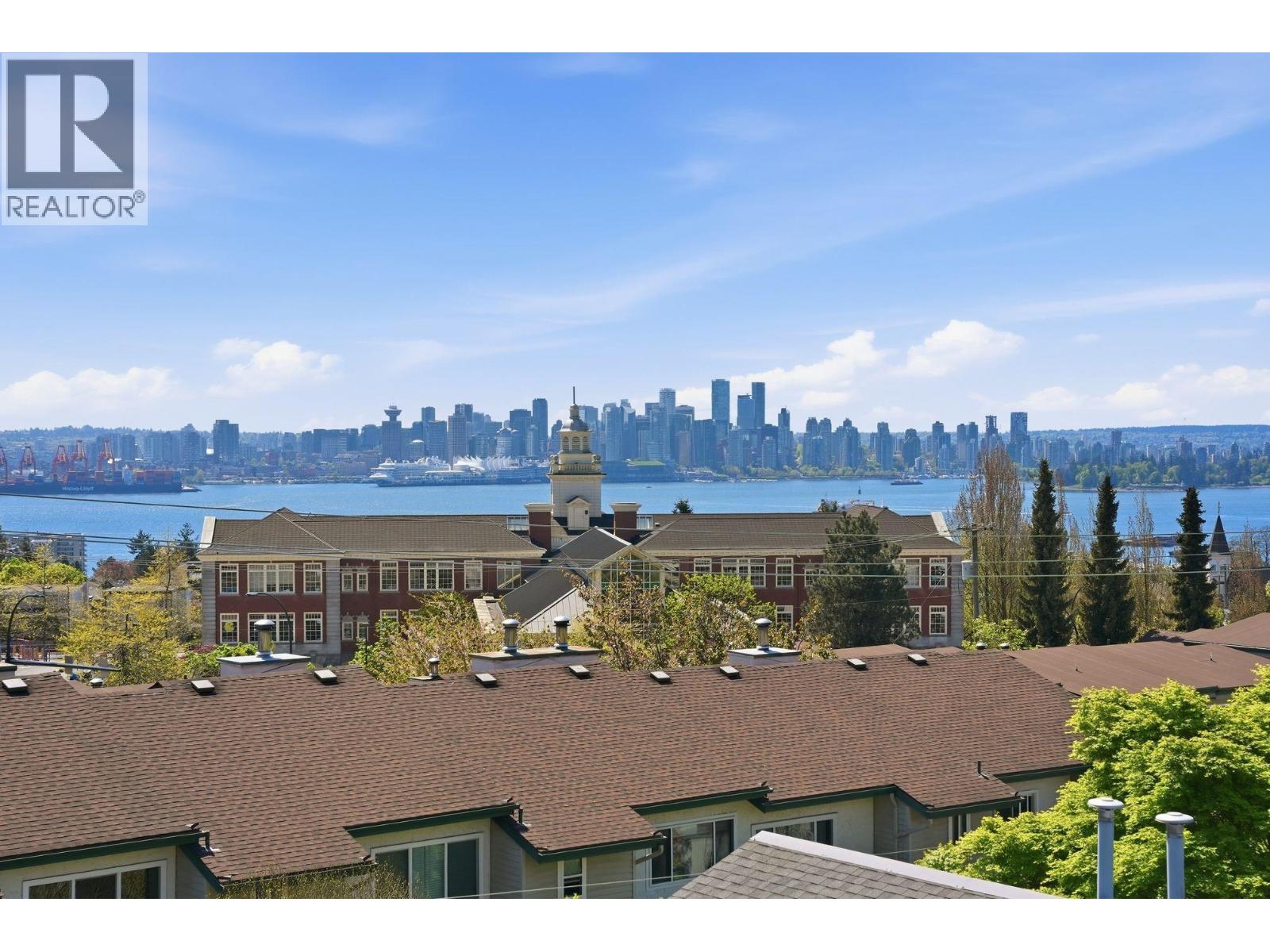 314 1345 CHESTERFIELD AVENUE, North Vancouver