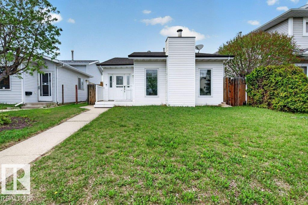 157 KINISKI CR NW - Image 2