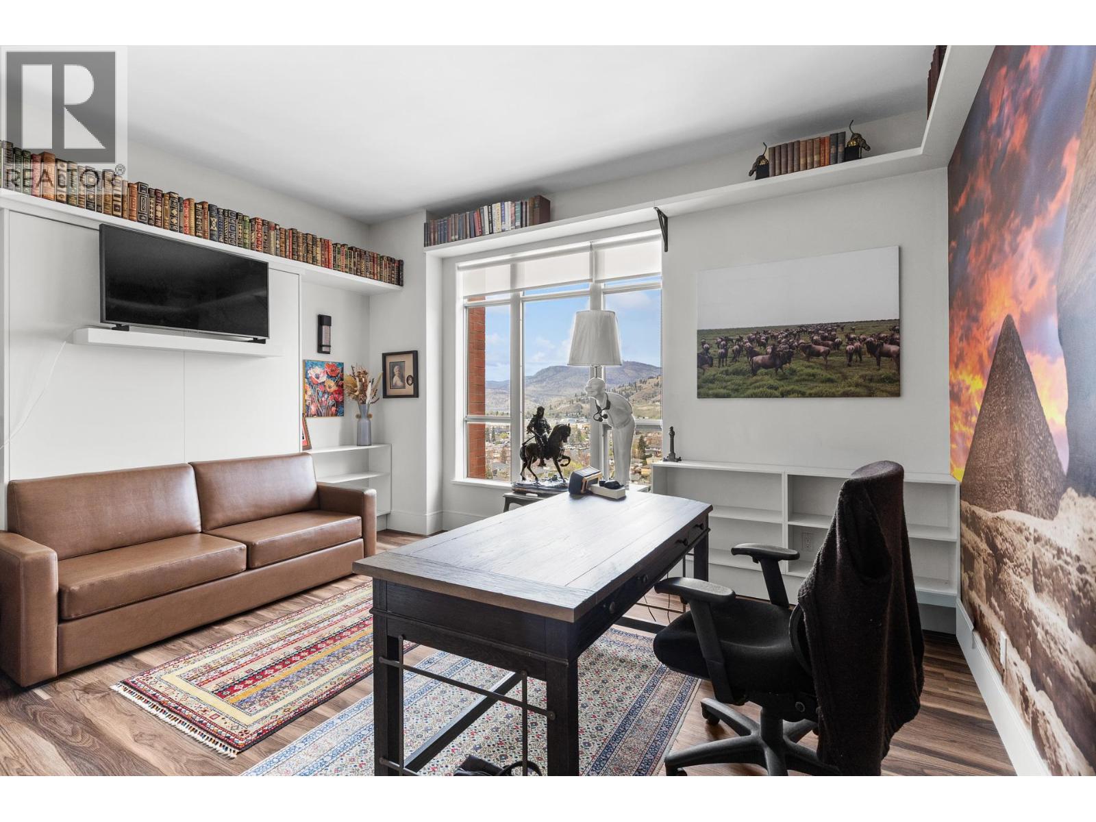 1603 1160 Bernard Avenue, Kelowna