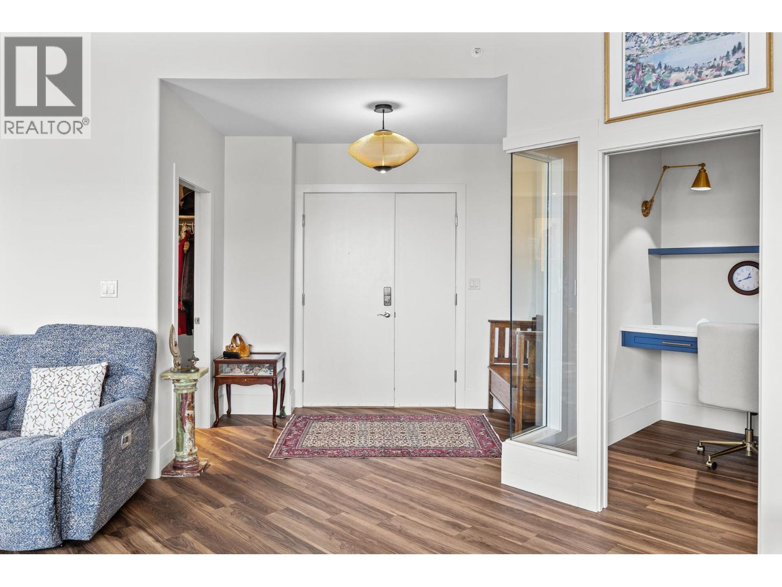 1603 1160 Bernard Avenue, Kelowna