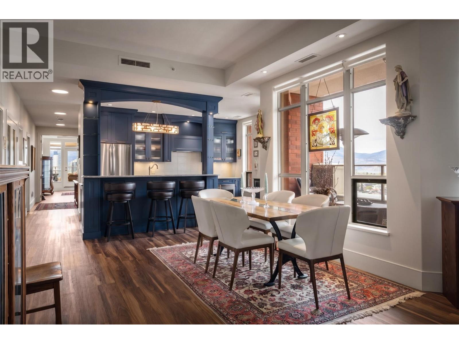 1603 1160 Bernard Avenue, Kelowna