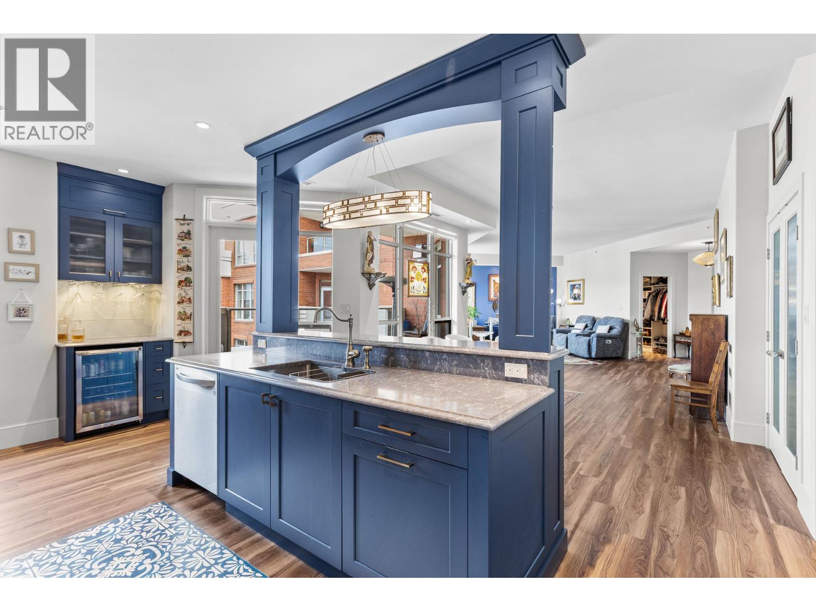 #1603 1160 Bernard Avenue - 8