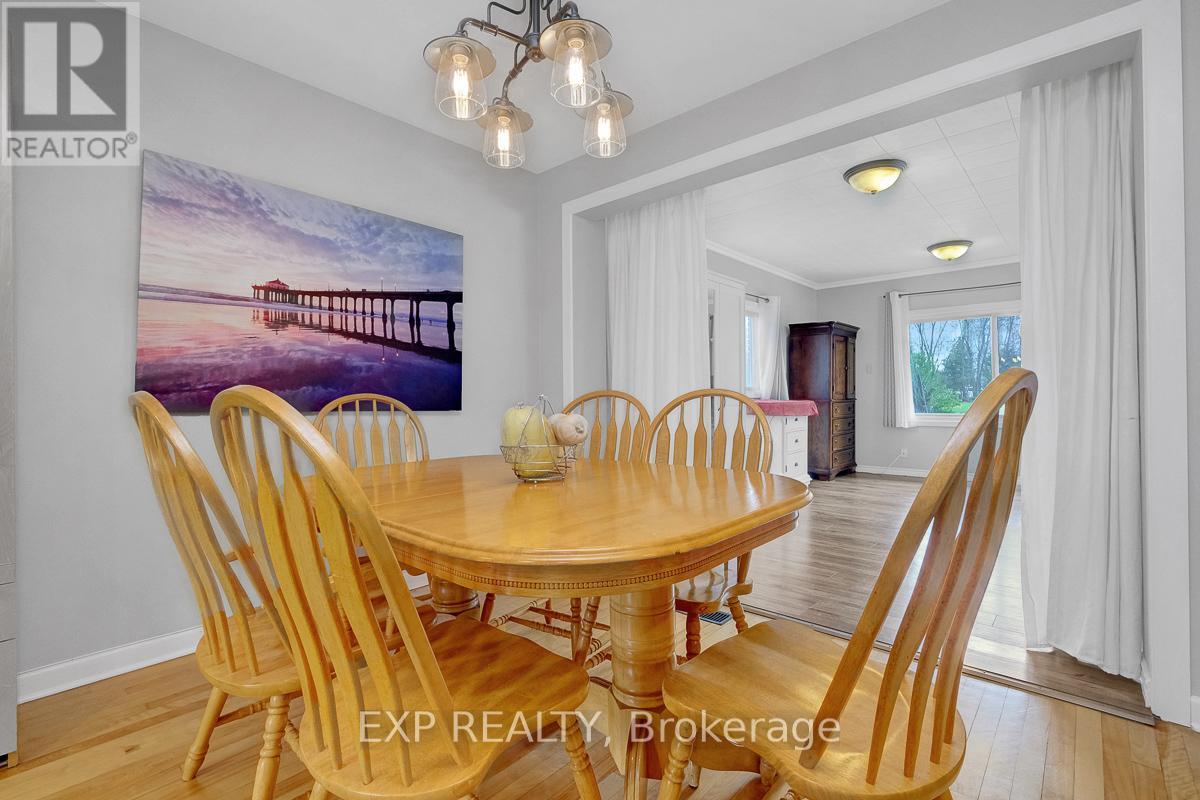 576 BROWNING AVENUE - 10