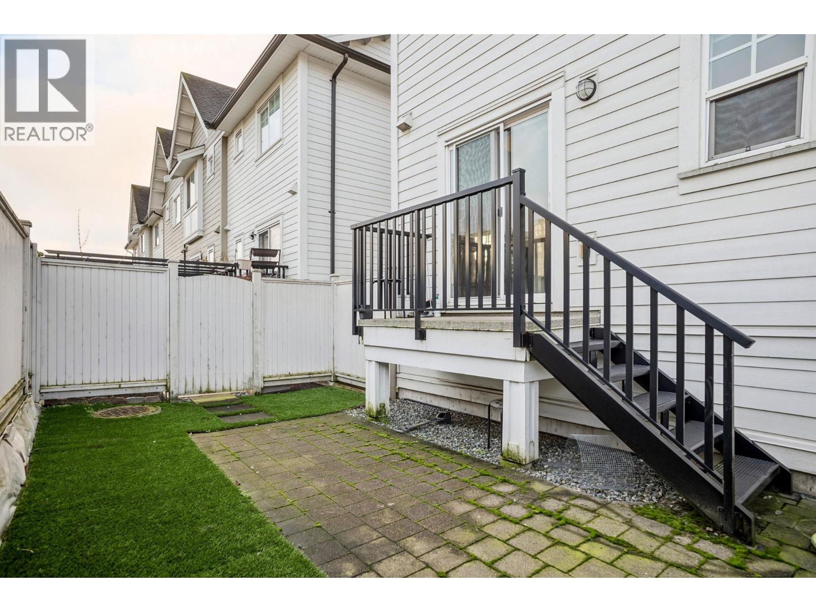 7 9211 MCKIM WAY, Richmond