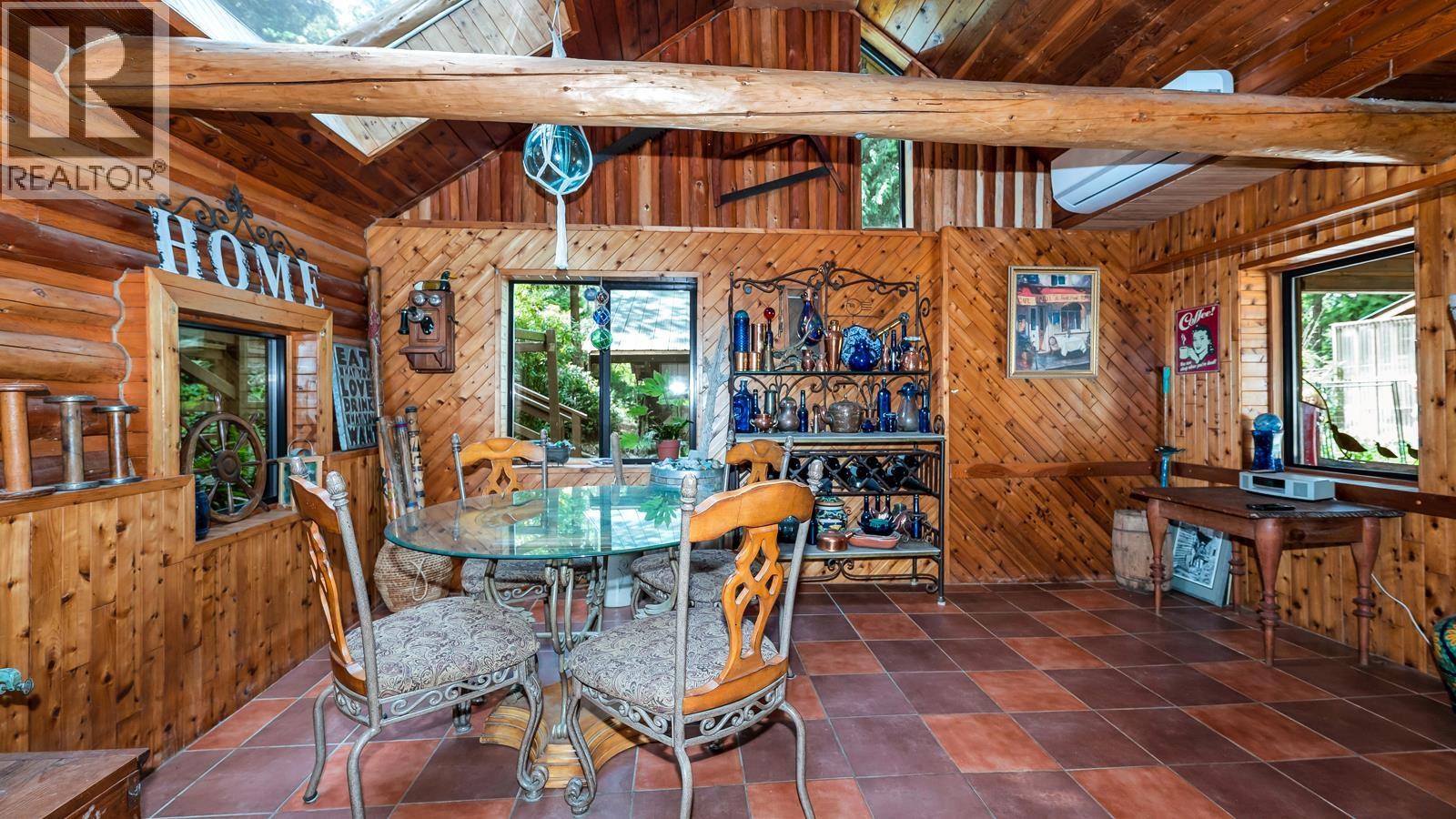 604 WAUGH ROAD, Mayne Island