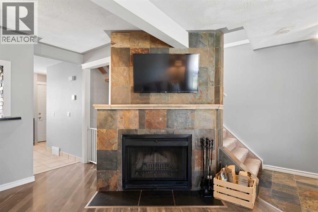 530 Woodbine Boulevard SW - 14