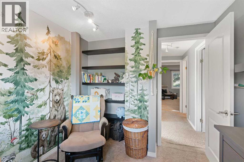 530 Woodbine Boulevard SW - 27