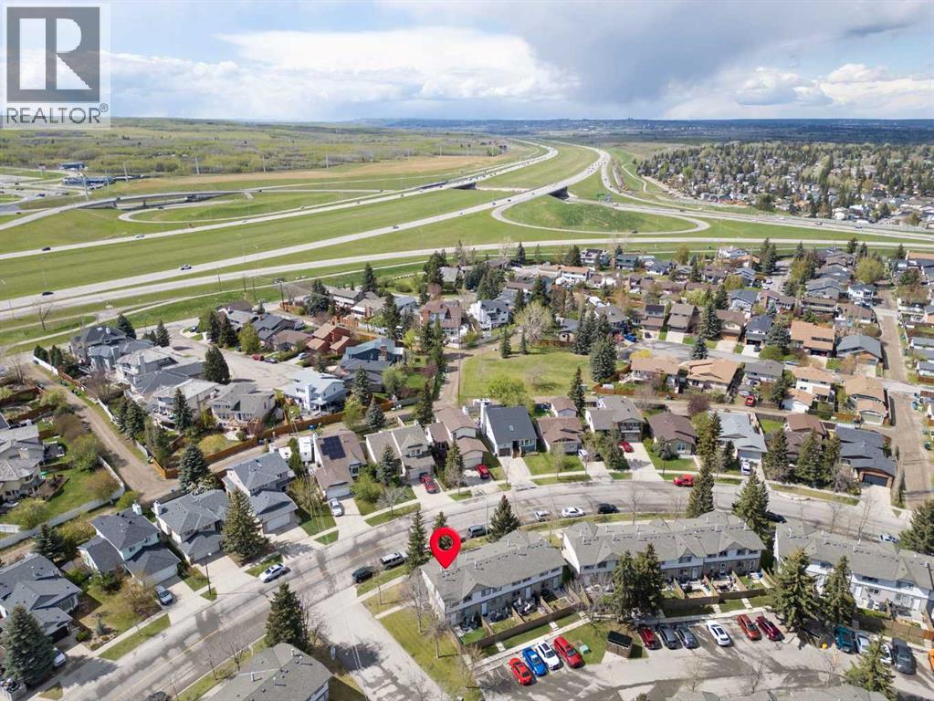 530 Woodbine Boulevard SW - 40