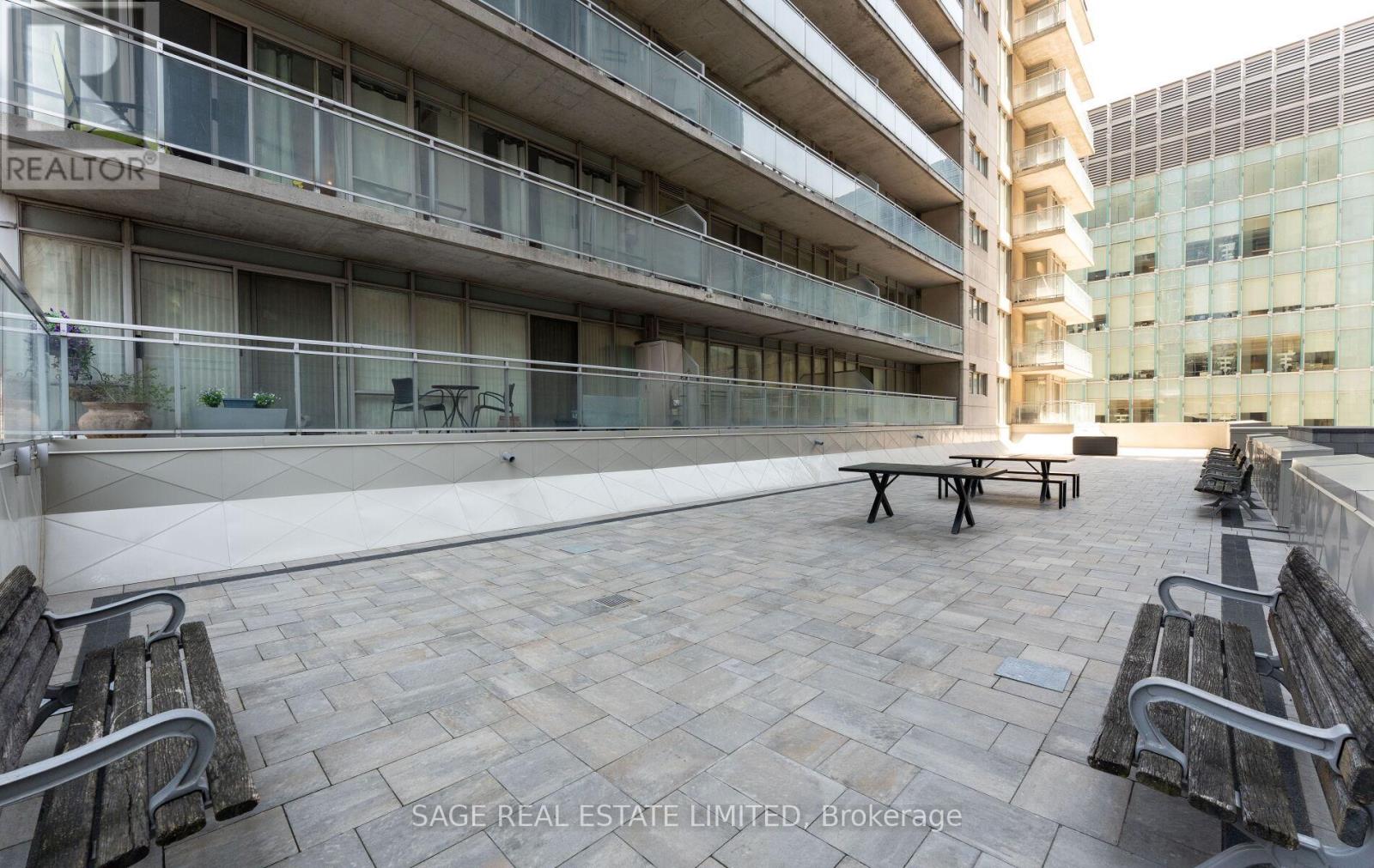 #1507 200 VICTORIA STREET - 29