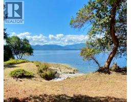 760 Sunset Dr, Salt Spring, BC V8K1E7 Photo 17
