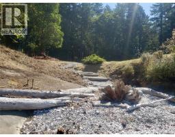 760 Sunset Dr, Salt Spring, BC V8K1E7 Photo 29