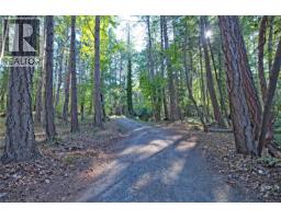 760 Sunset Dr, Salt Spring, BC V8K1E7 Photo 20