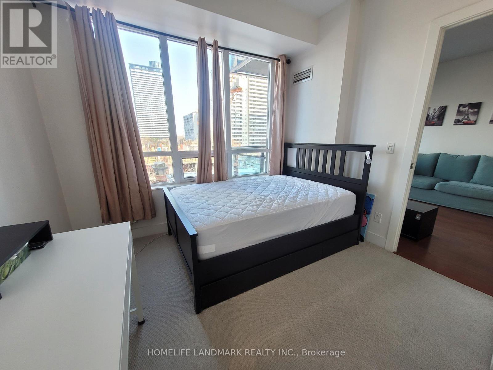 #502 28 LINDEN STREET - 20
