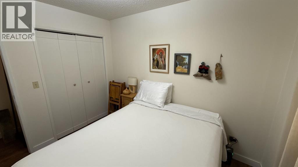 9707 103 Street - 19