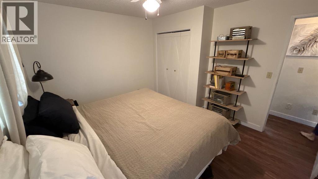 9707 103 Street - 12