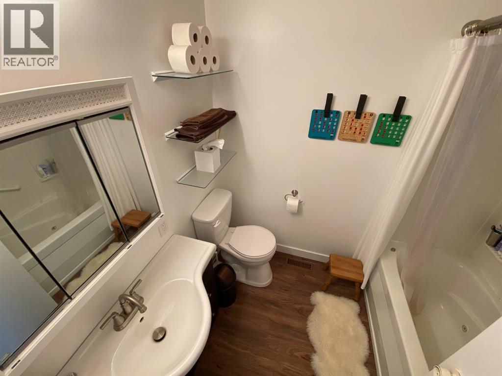 9707 103 Street - 21