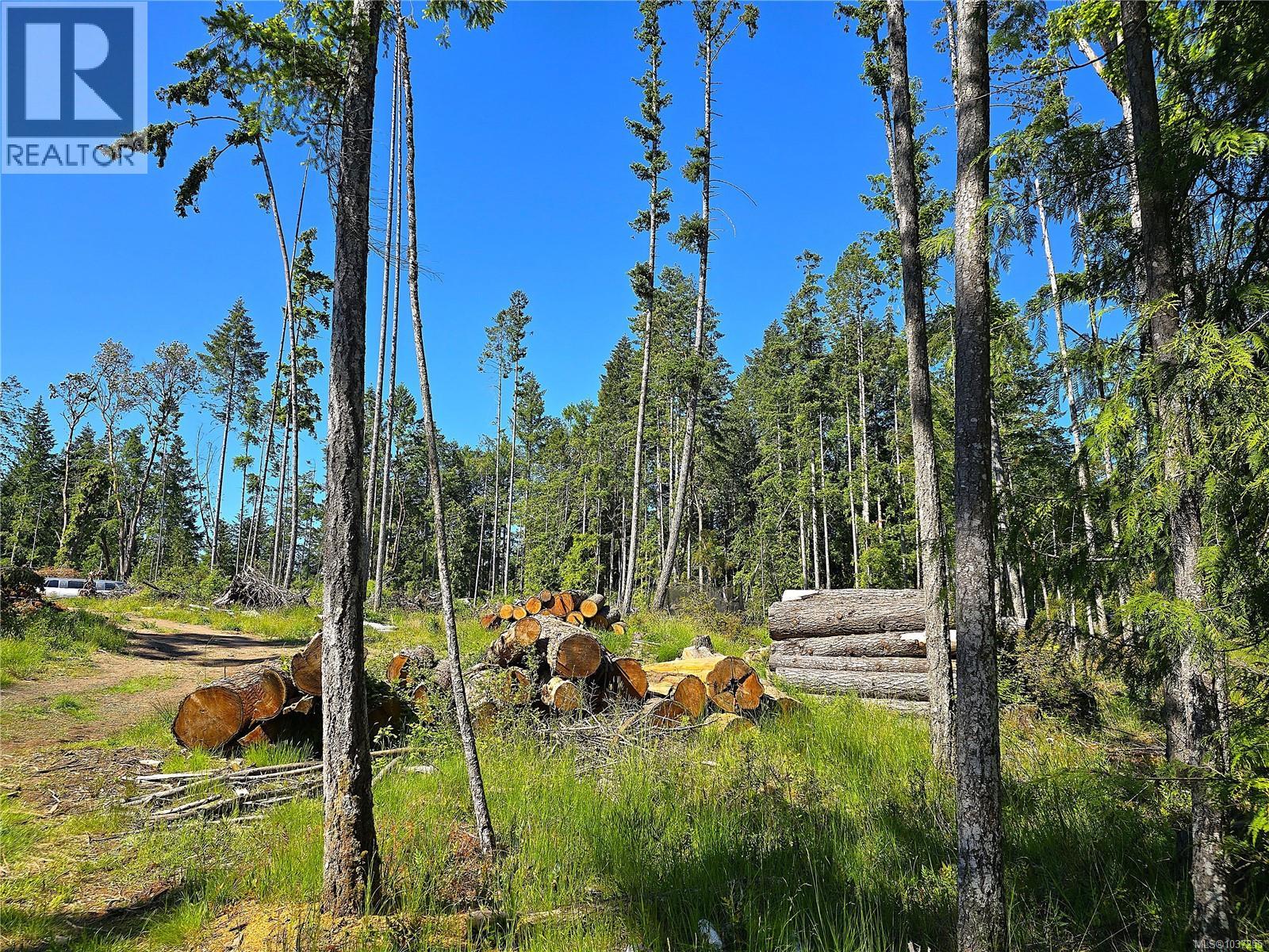 516 Berg Rd, Gabriola Island