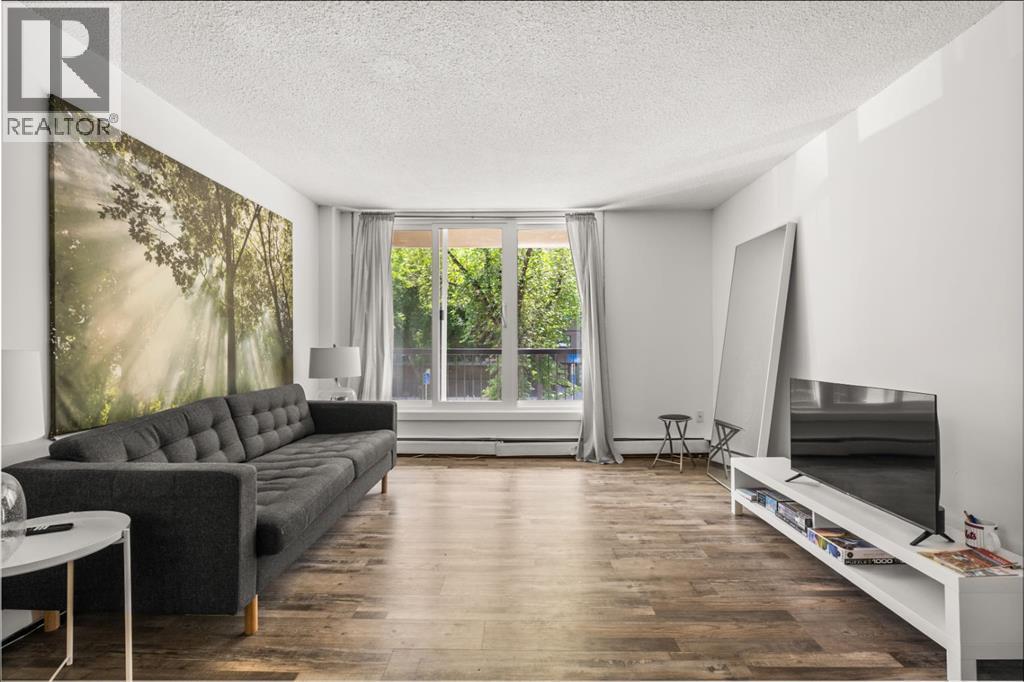 #202 1312 13 Avenue SW - 4
