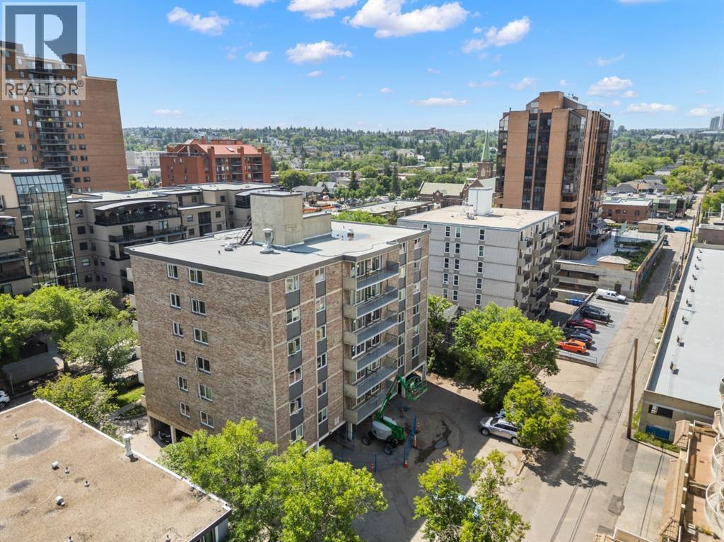 #202 1312 13 Avenue SW - 34