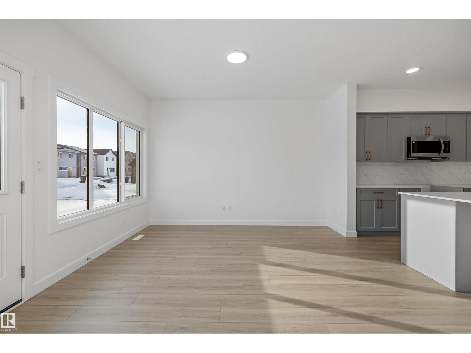 18851 29 AV NW — photo 16