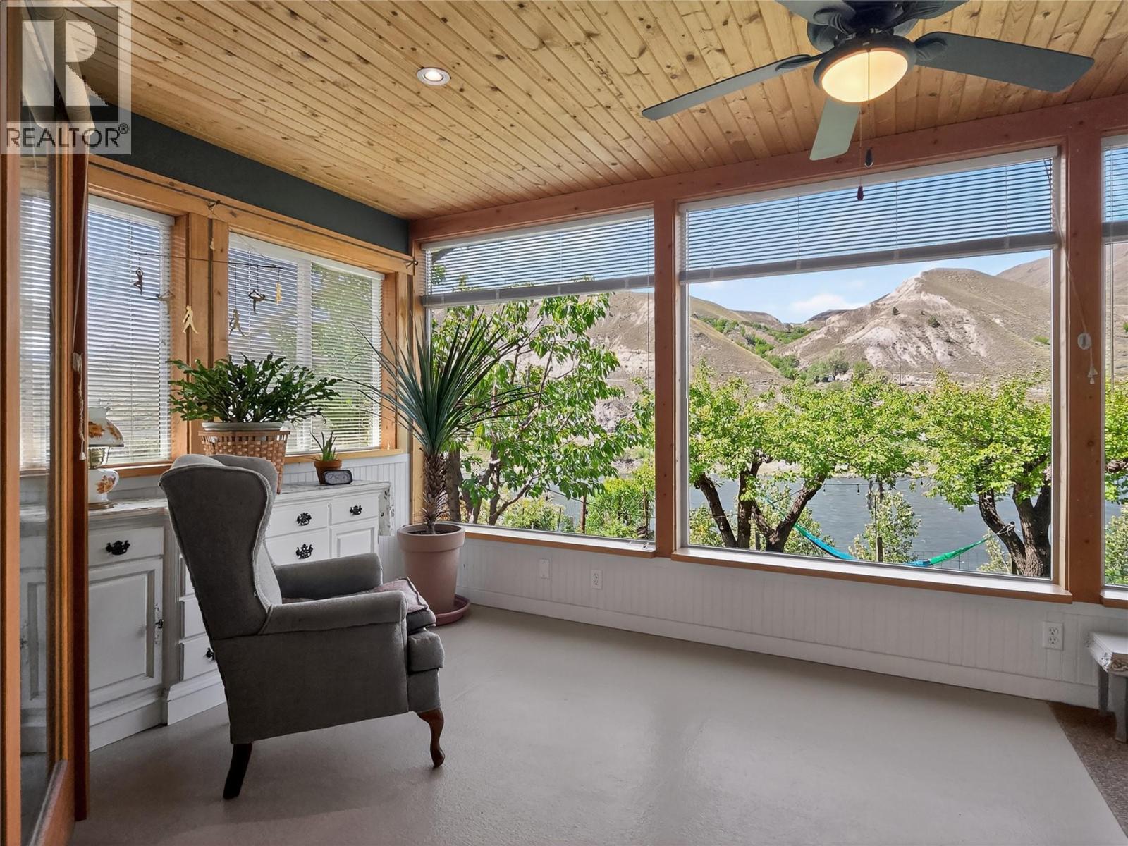 705 BRINK Lane - 24