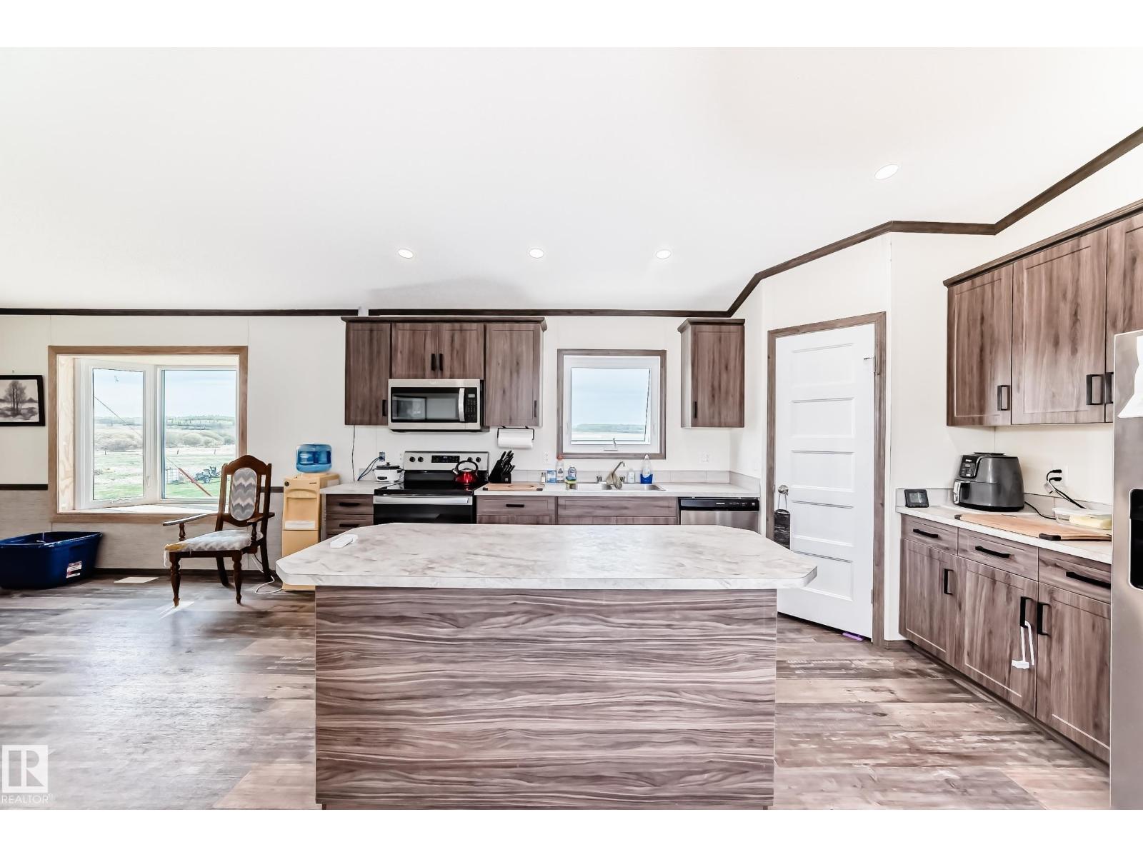 56432 HWY 777 - 7