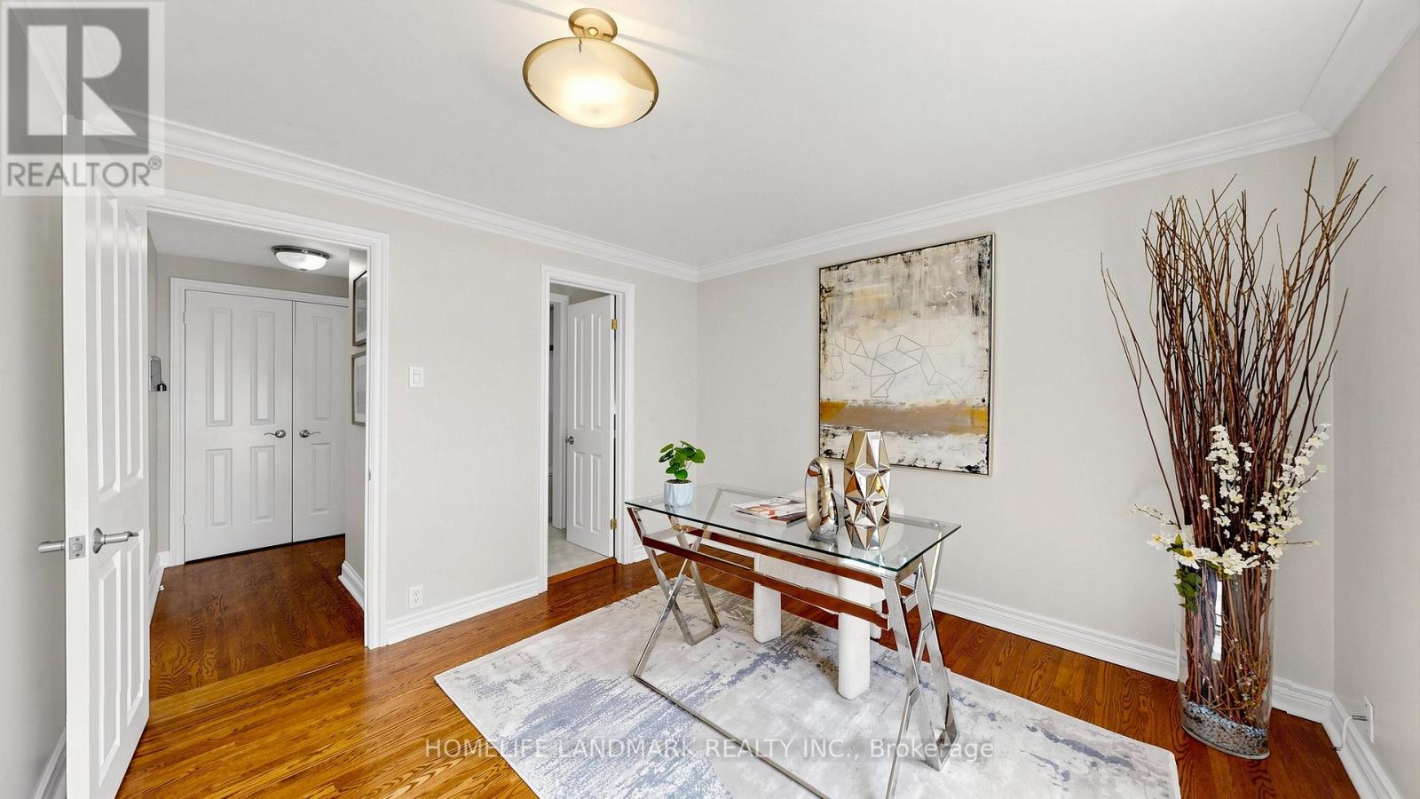 27 QUINCY CRESCENT - 16