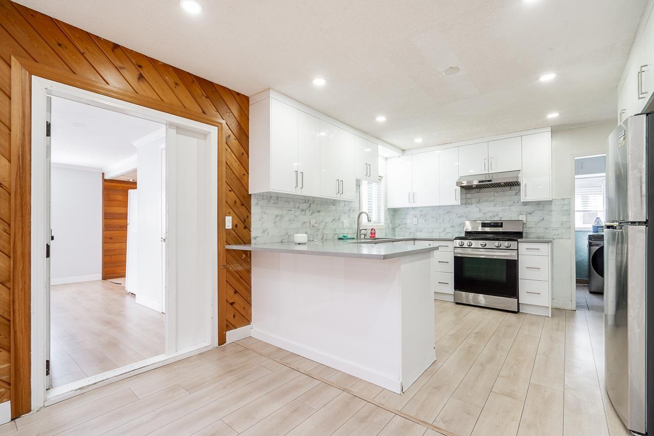 13450 65A AVENUE, Surrey