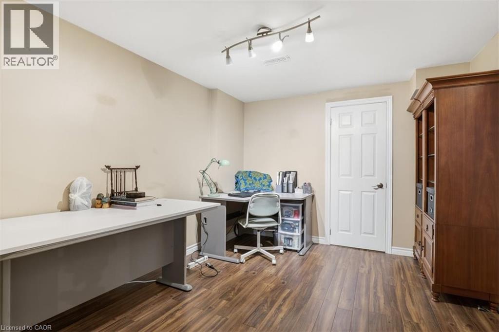 113 GLENECHO Court - 35
