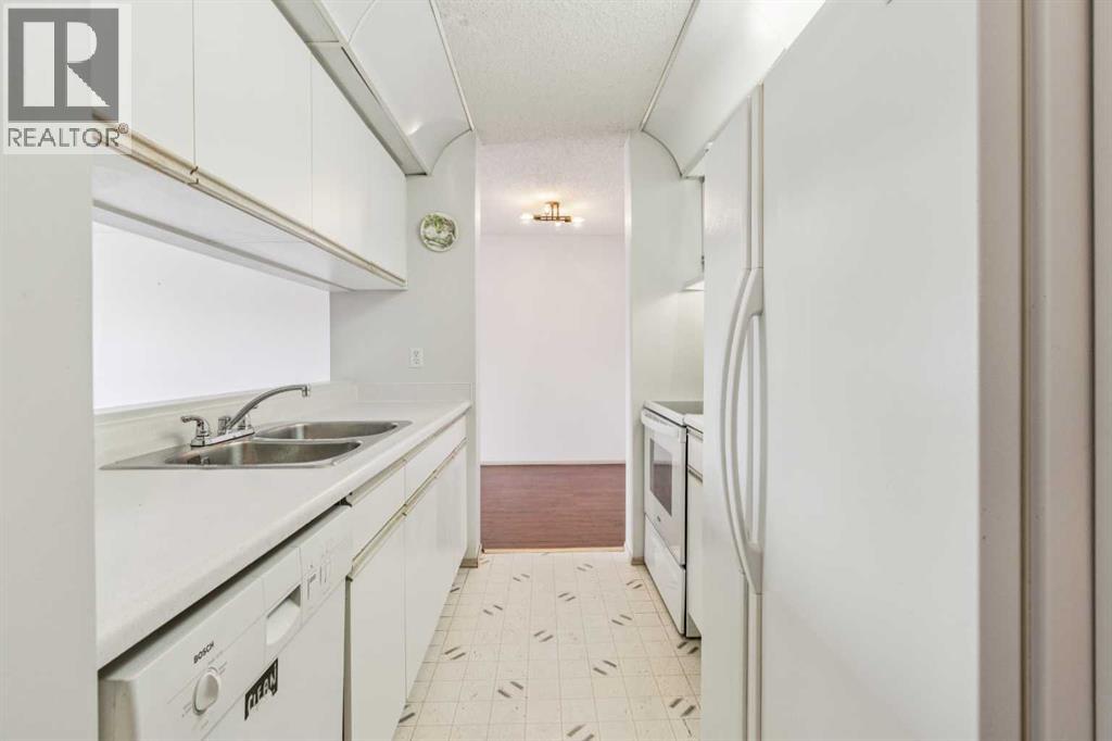 #418 10 Dover Point SE - Image 3