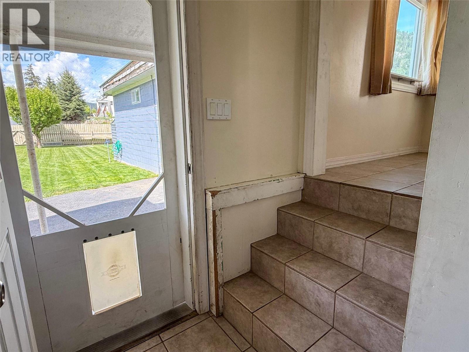 157 Crescent Street - 48