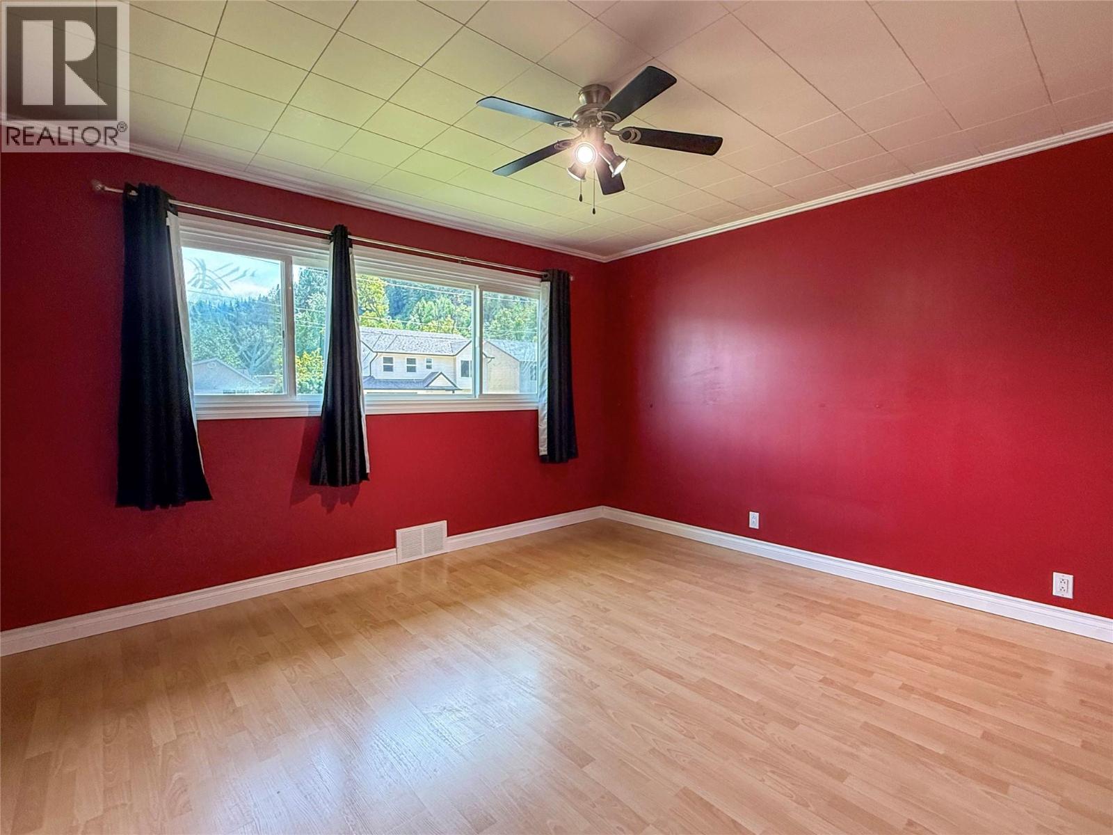 157 Crescent Street - 31