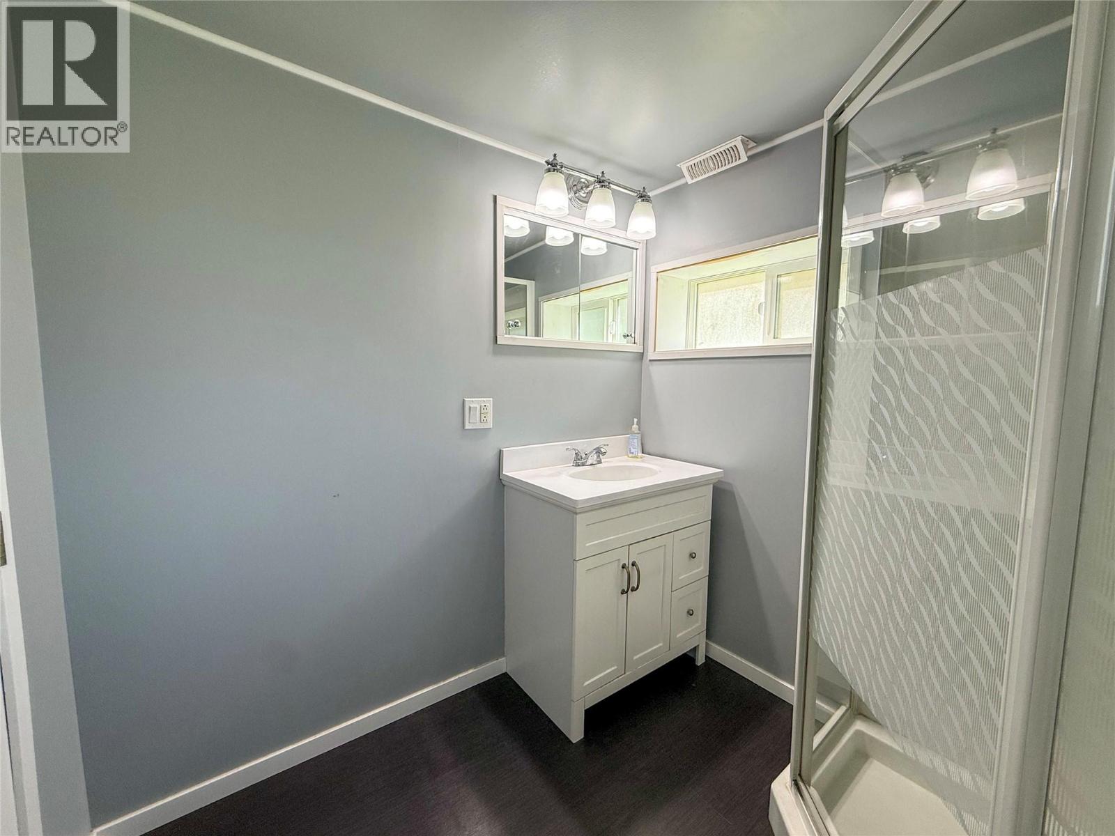 157 Crescent Street, Castlegar