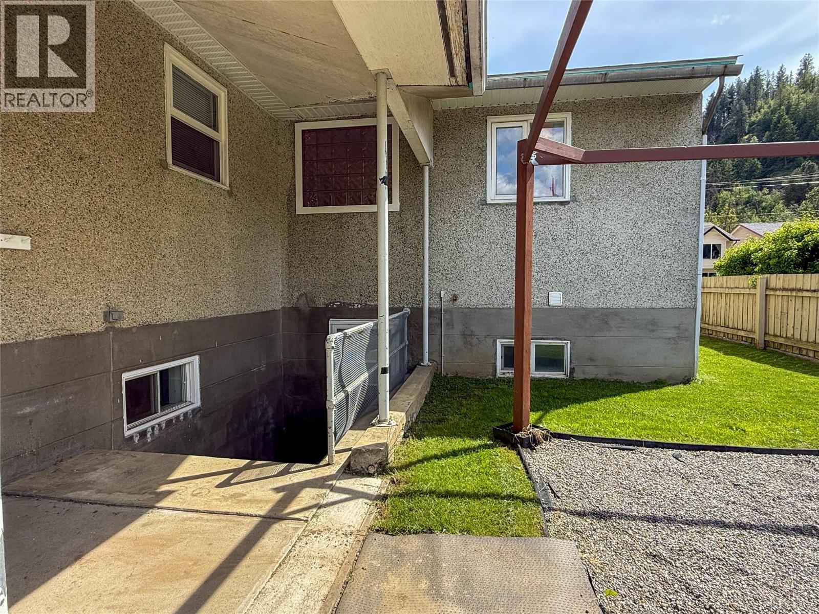 157 Crescent Street - 68
