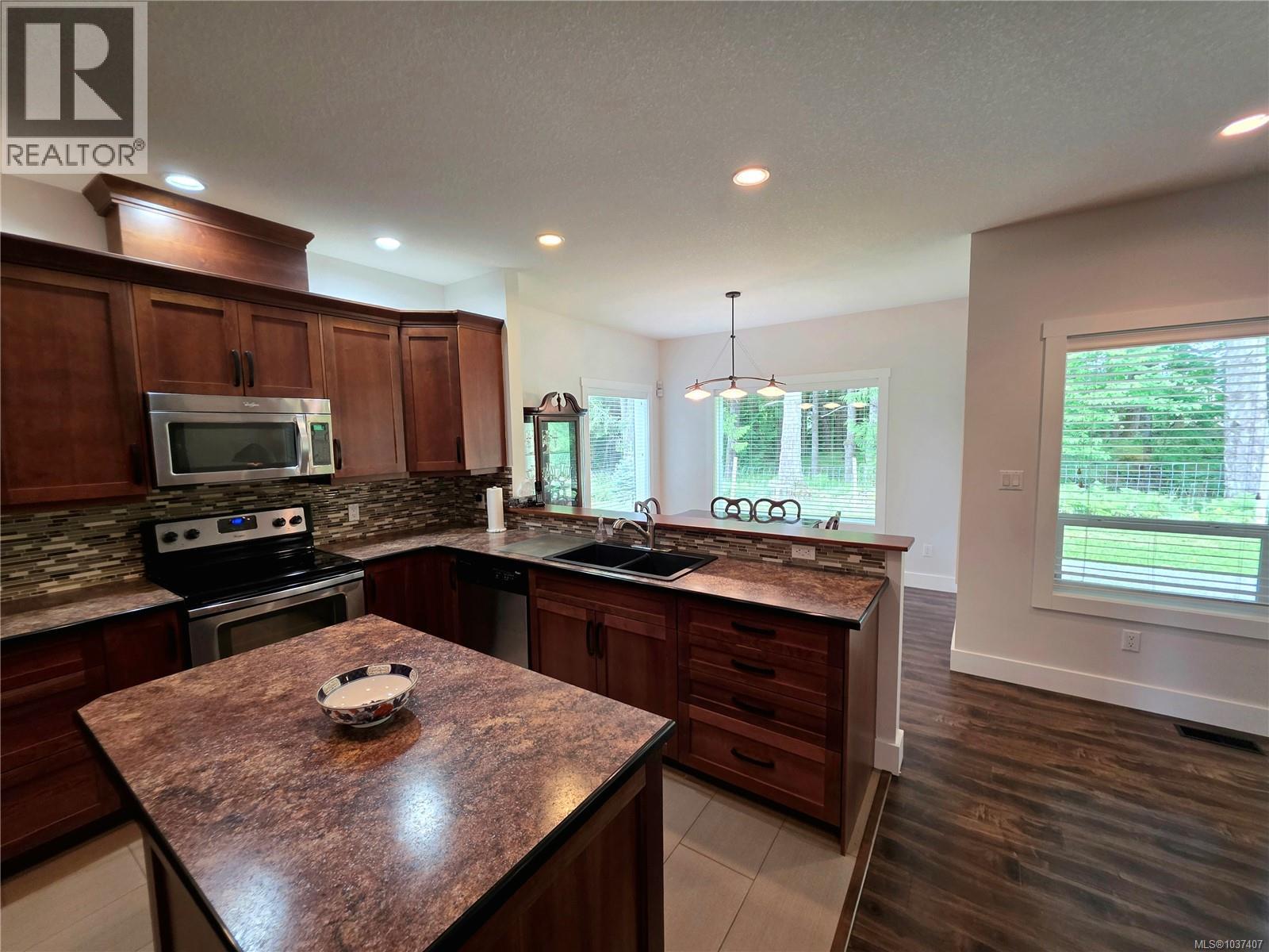 #10 5450 Tomswood Rd - 4