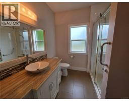 Kitchen - 10 5450 Tomswood Rd, Port Alberni, BC V9Y0B4 Photo 7