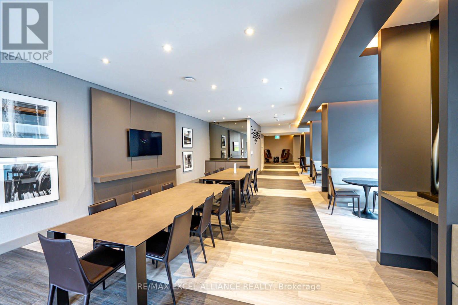 1002- 8 Cumberland Street, Toronto, ON photo 43